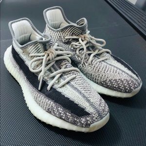 YEEZY Boost 350 v2